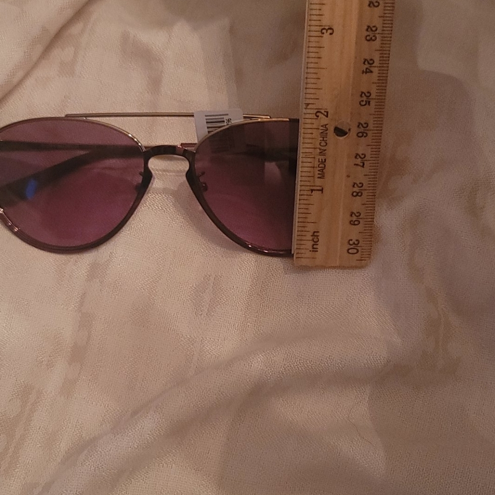 Tory Burch sunglasses - Picture 11 of 12